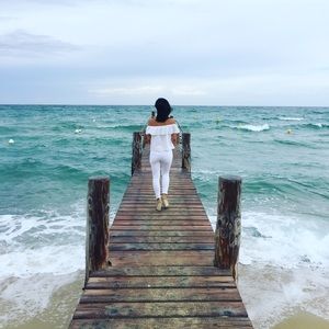 Meet your Posher, Bora